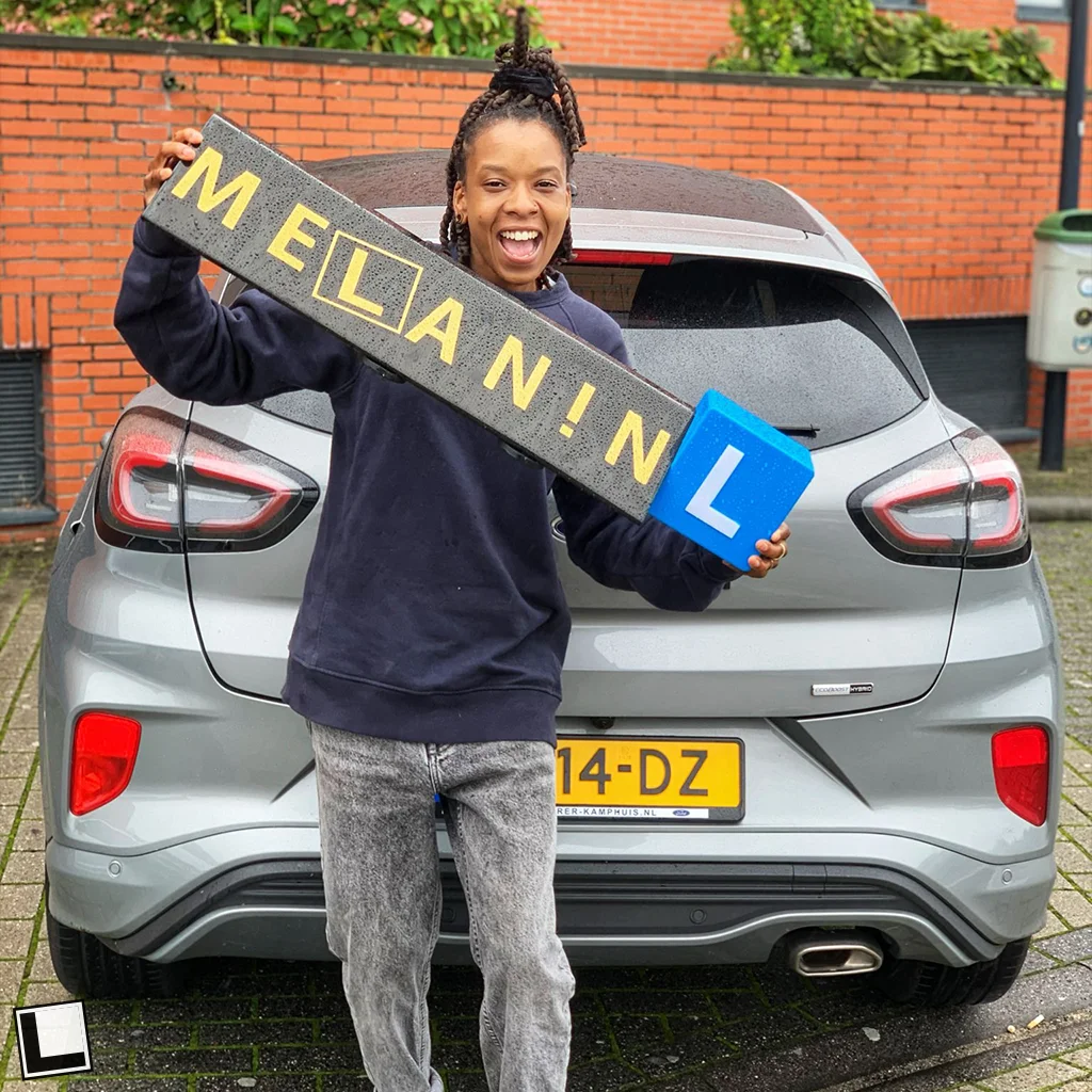 Rijschool Melanin geslaagd